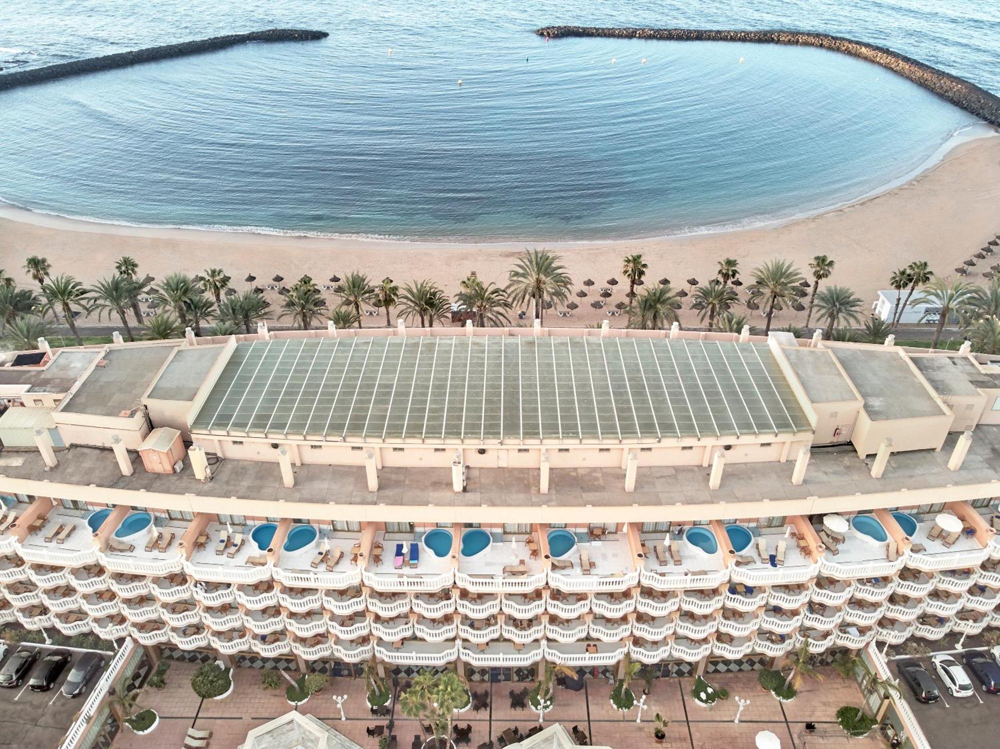 Hotel Cleopatra Palace Playa de las Américas Buitenkant foto